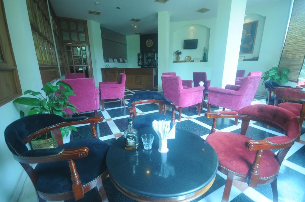 Hotel Jaipur Palace Екстер'єр фото