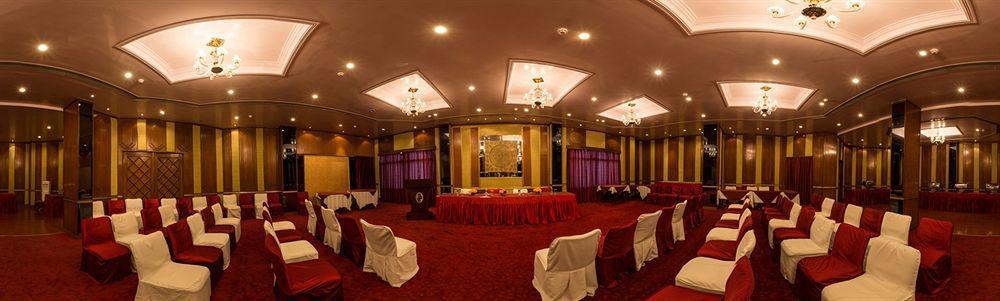 Hotel Jaipur Palace Екстер'єр фото